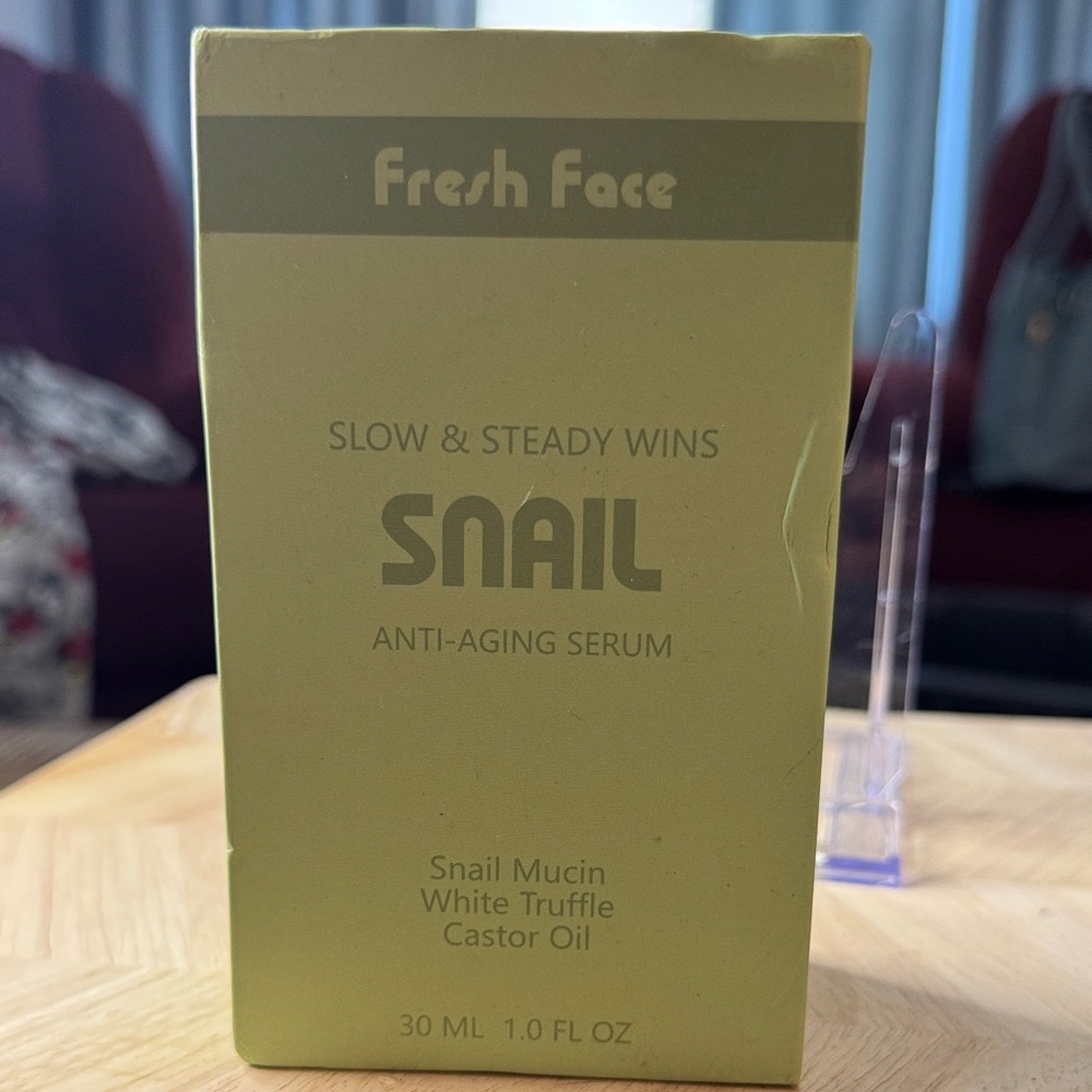 Snail Anti-Aging Serum - Olive